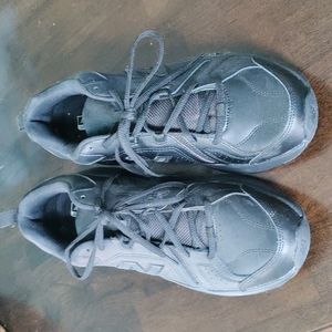 Men's new balance sneaker